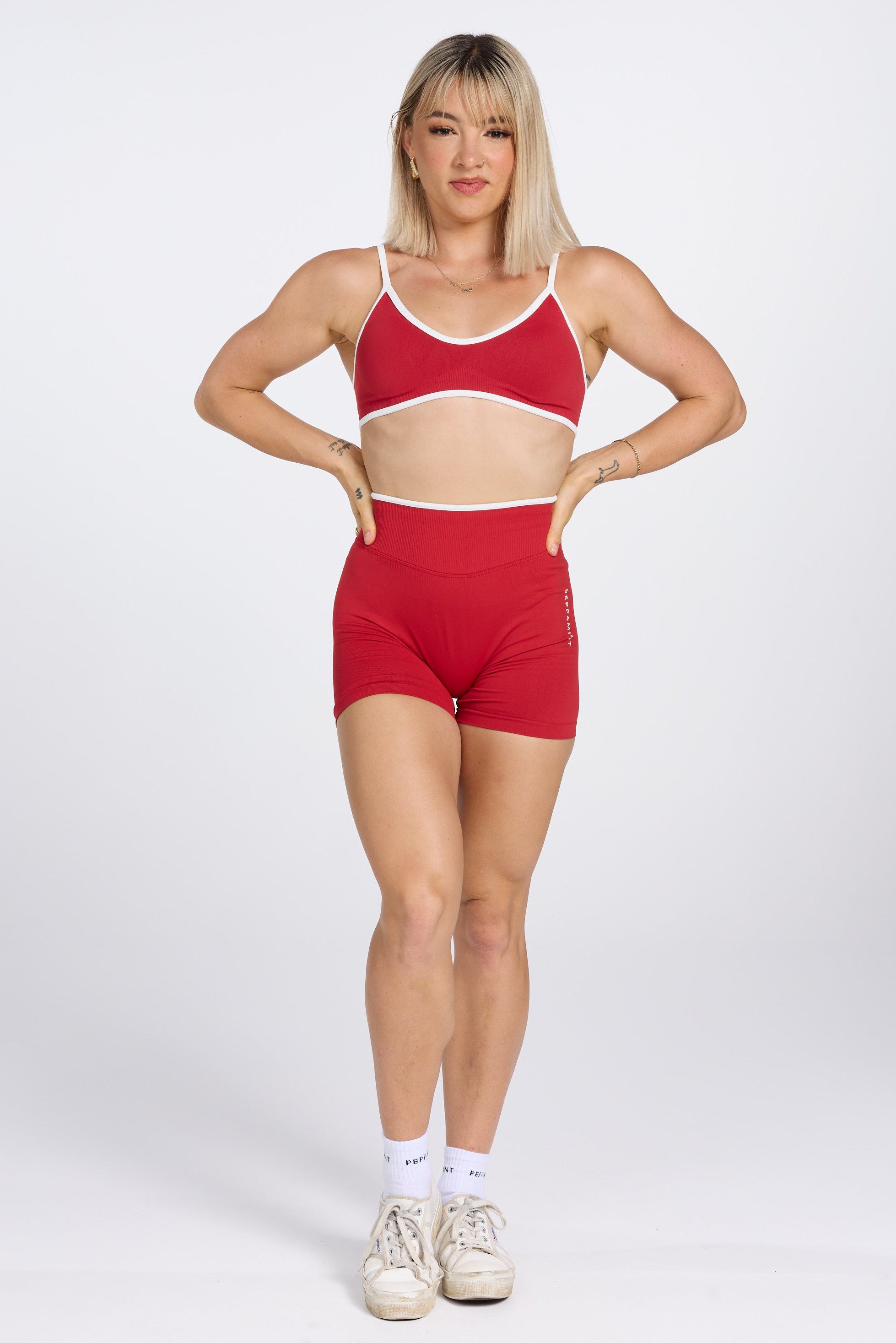 Assentuate Bra - Bright Red