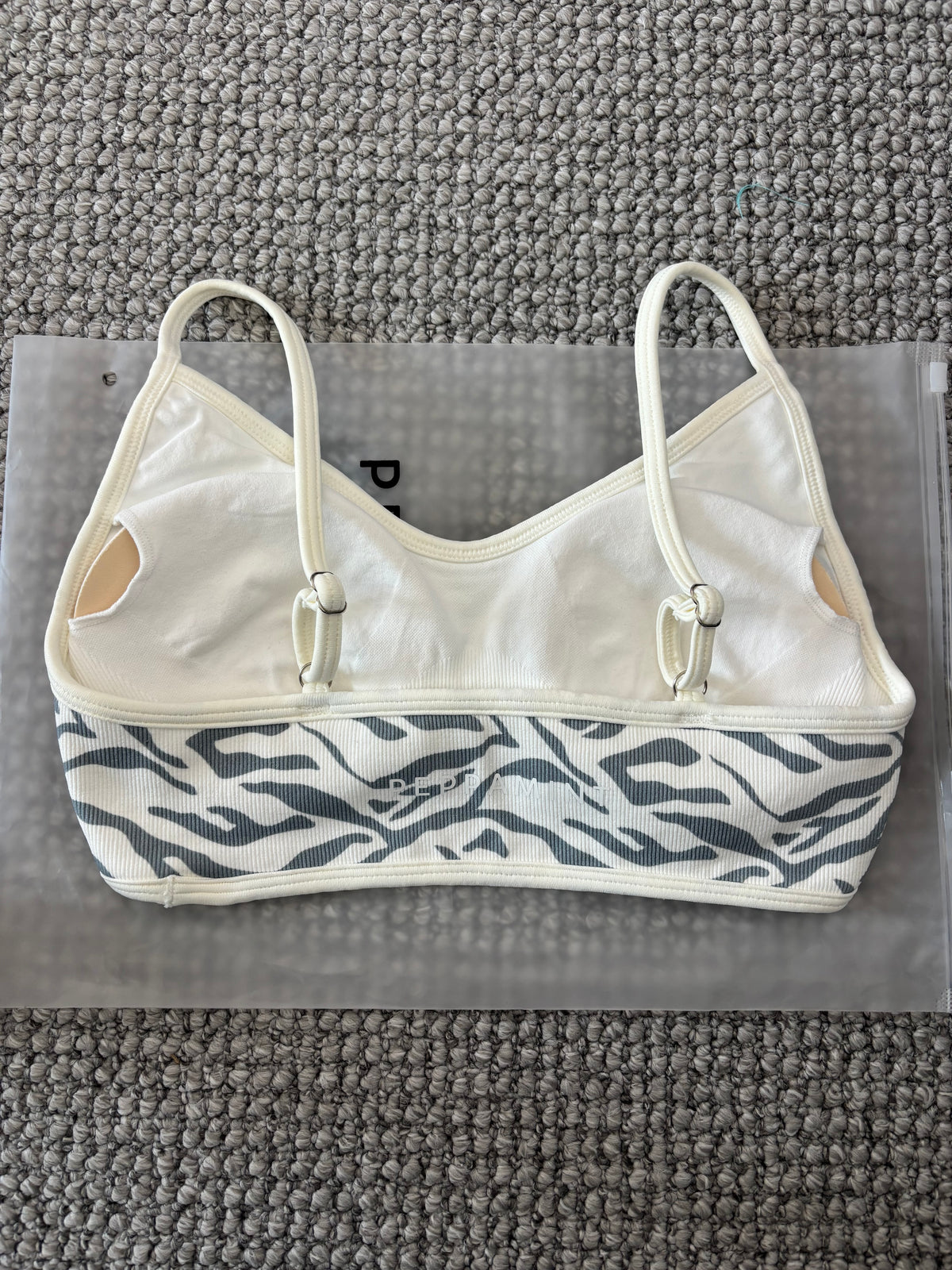 Assentuate Bra - White Zebra - Size S
