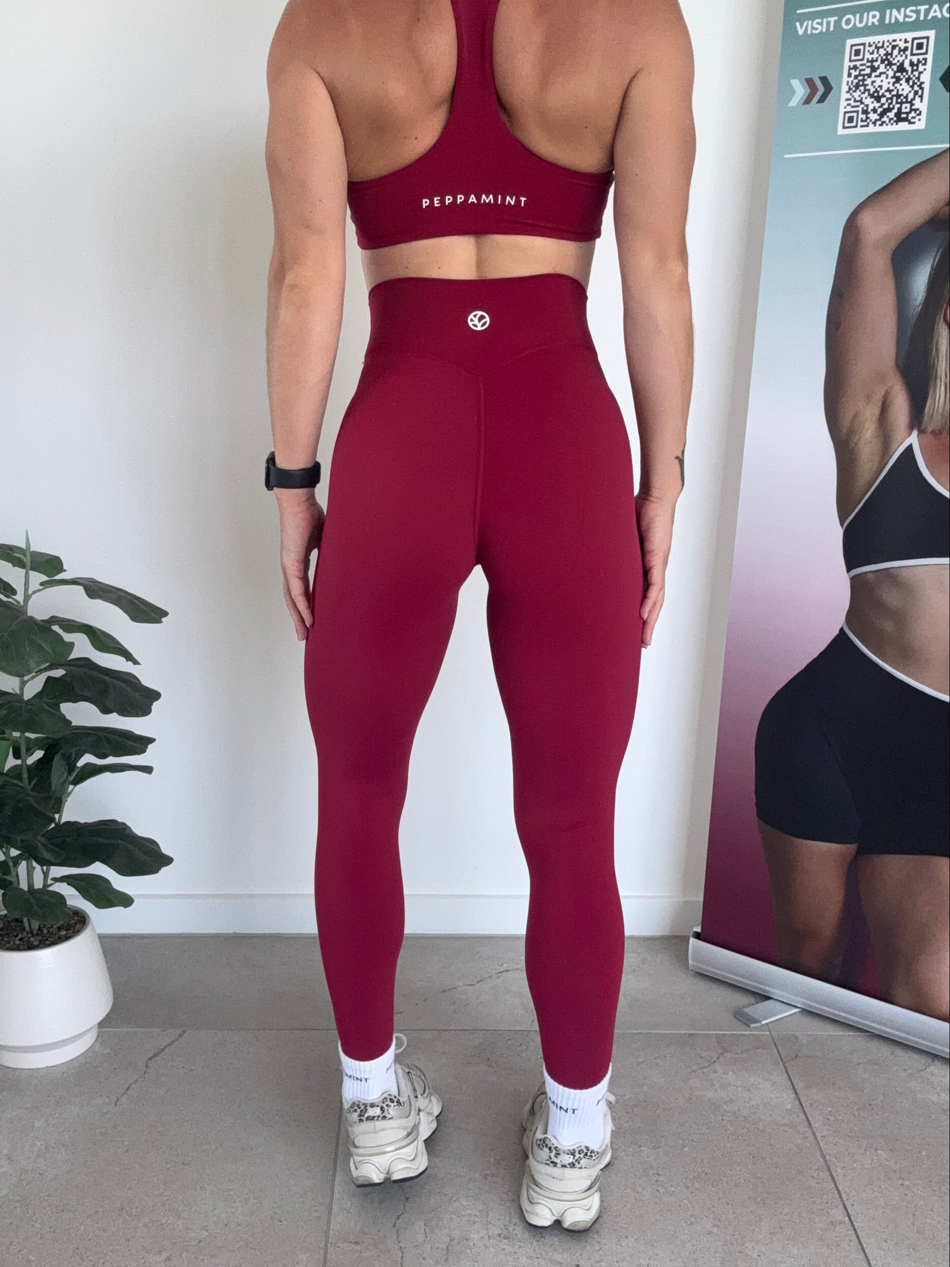 Embody Tights - Raspberry Red - Size S