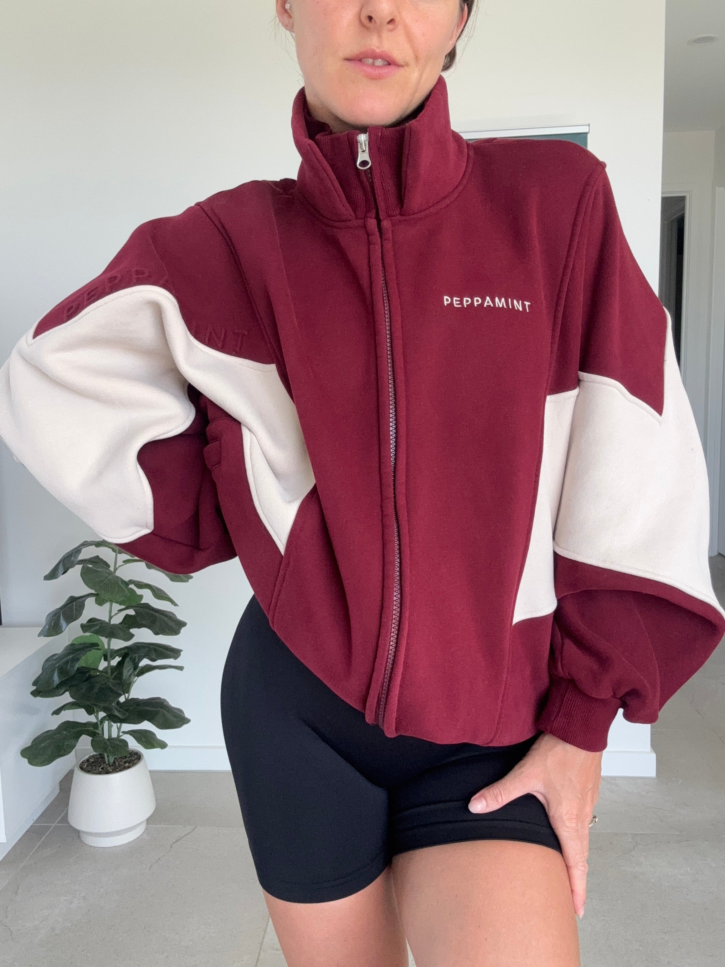 Two Tone Batwing Fleece Red/Cream (UNRELEASED SAMPLE) Size XS/S