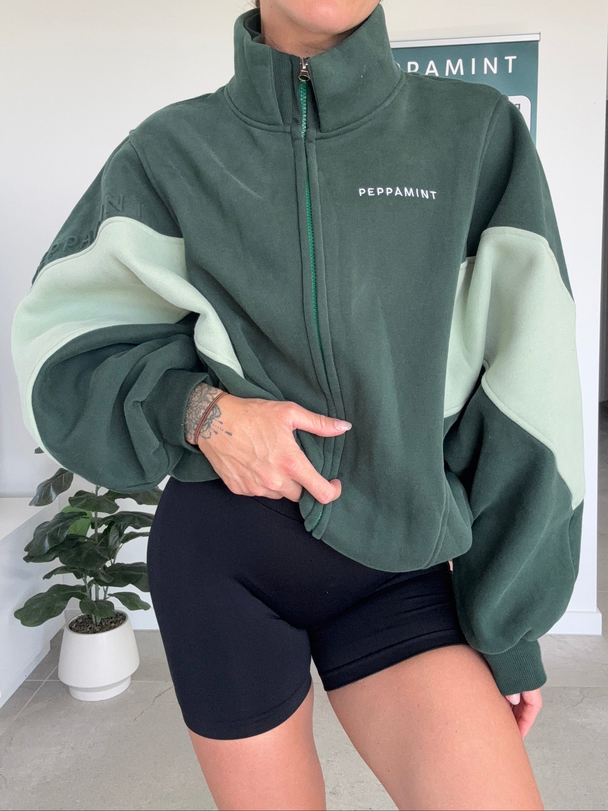 Two Tone Batwing Fleece Forest Green/Light Green (UNRELEASED SAMPLE) Size XS/S