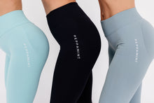 Load image into Gallery viewer, seamless gym tights with booty contouring effect, sweetheart butt seams and thick supportive fabric in mint
