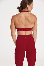 Load image into Gallery viewer, seamless gym tights with booty contouring effect, sweetheart butt seams and thick supportive fabric in wine red
